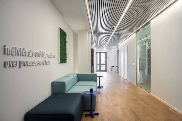 Подпись к фото