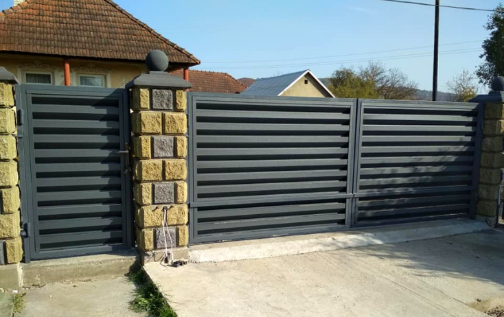 Распашные ворота и калитка Жалюзи