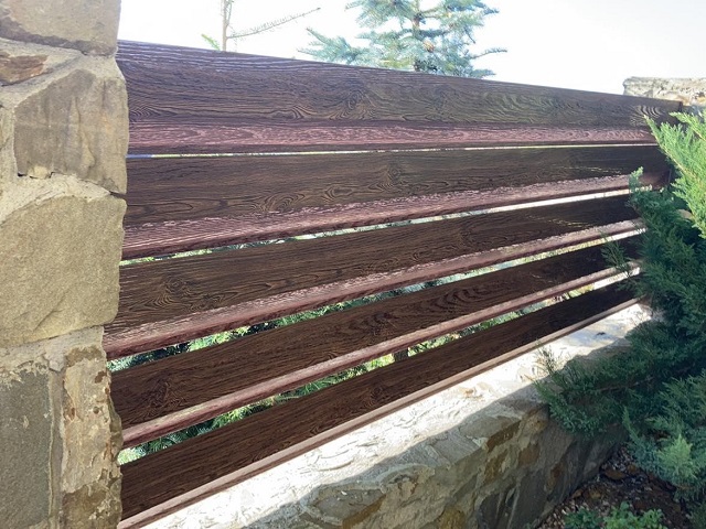 Паркан "під дерево"